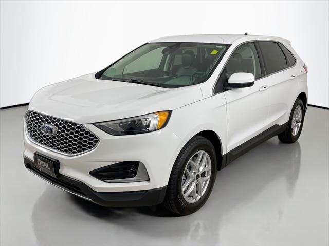 used 2024 Ford Edge car, priced at $33,875