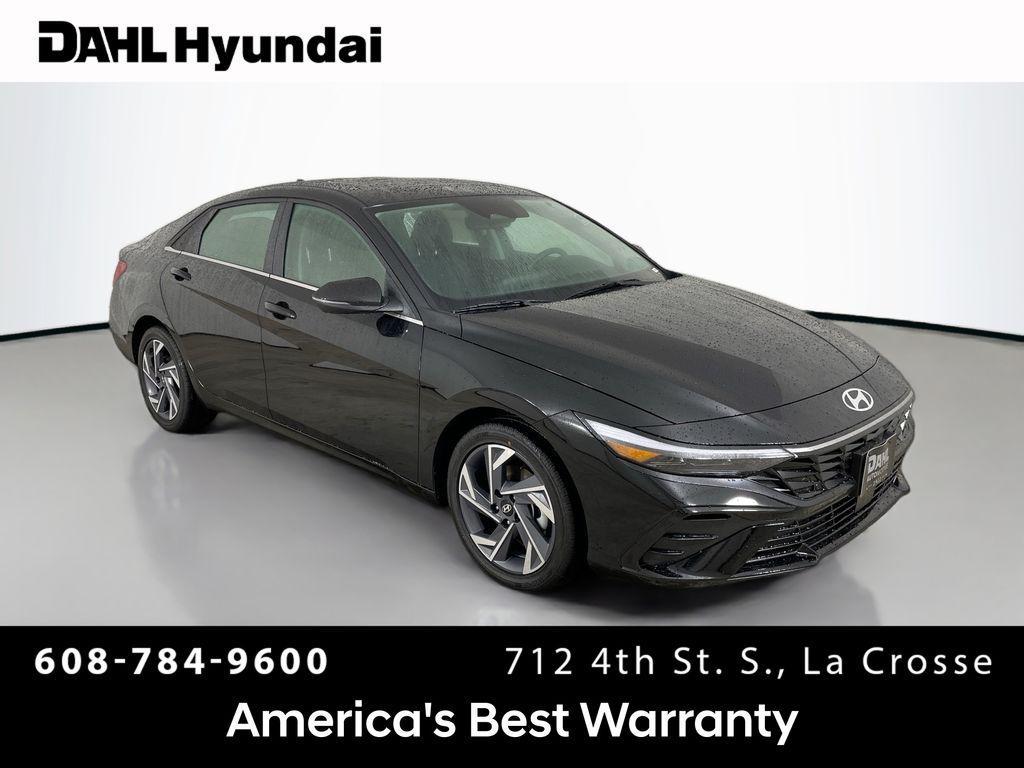 new 2025 Hyundai Elantra car, priced at $28,277