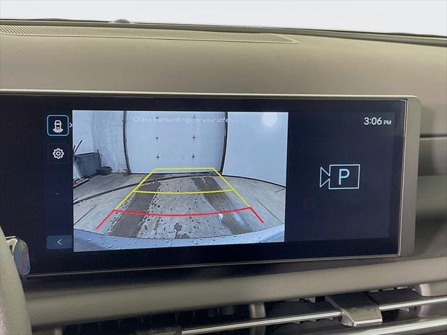new 2025 Hyundai TUCSON Hybrid car