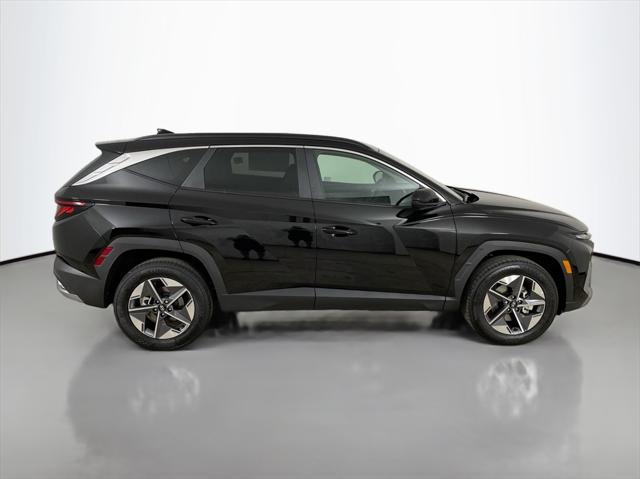 new 2025 Hyundai Tucson car, priced at $31,850