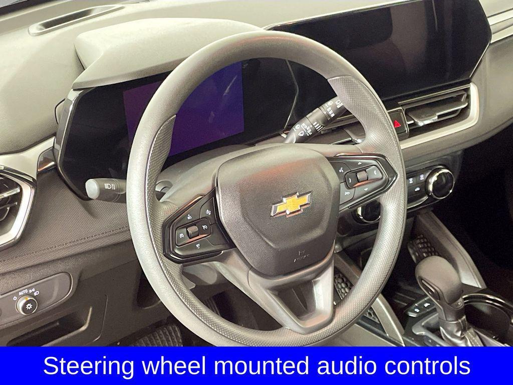 used 2025 Chevrolet TrailBlazer car, priced at $24,478