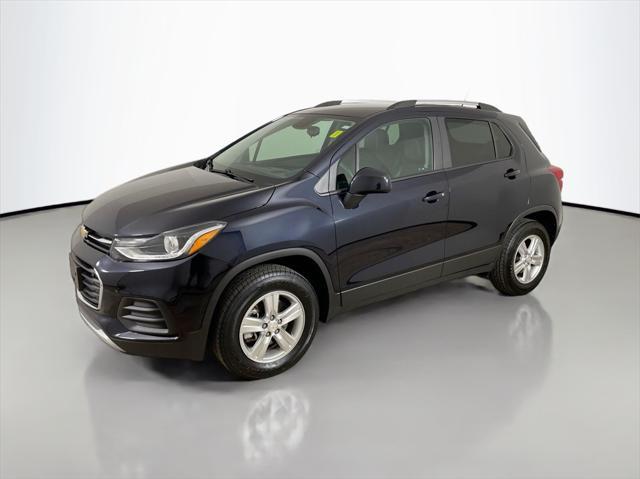 used 2022 Chevrolet Trax car, priced at $17,365