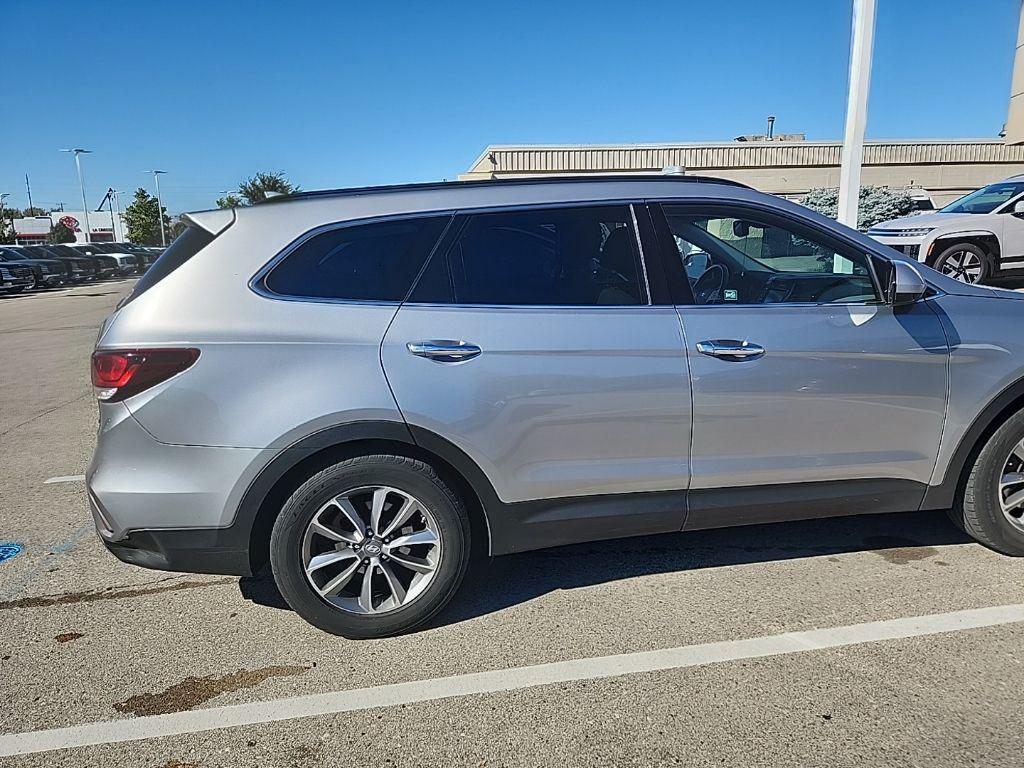 used 2017 Hyundai Santa Fe car, priced at $8,998