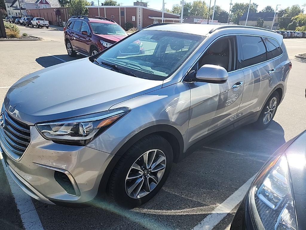 used 2017 Hyundai Santa Fe car, priced at $8,998