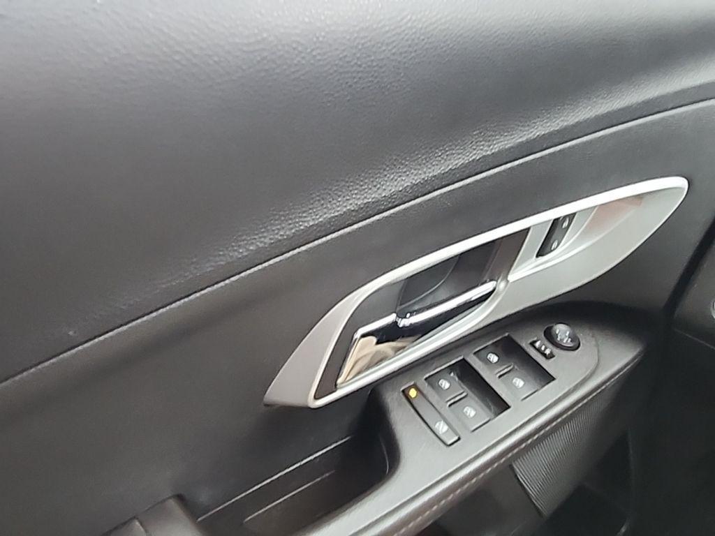 used 2016 Chevrolet Equinox car, priced at $12,000