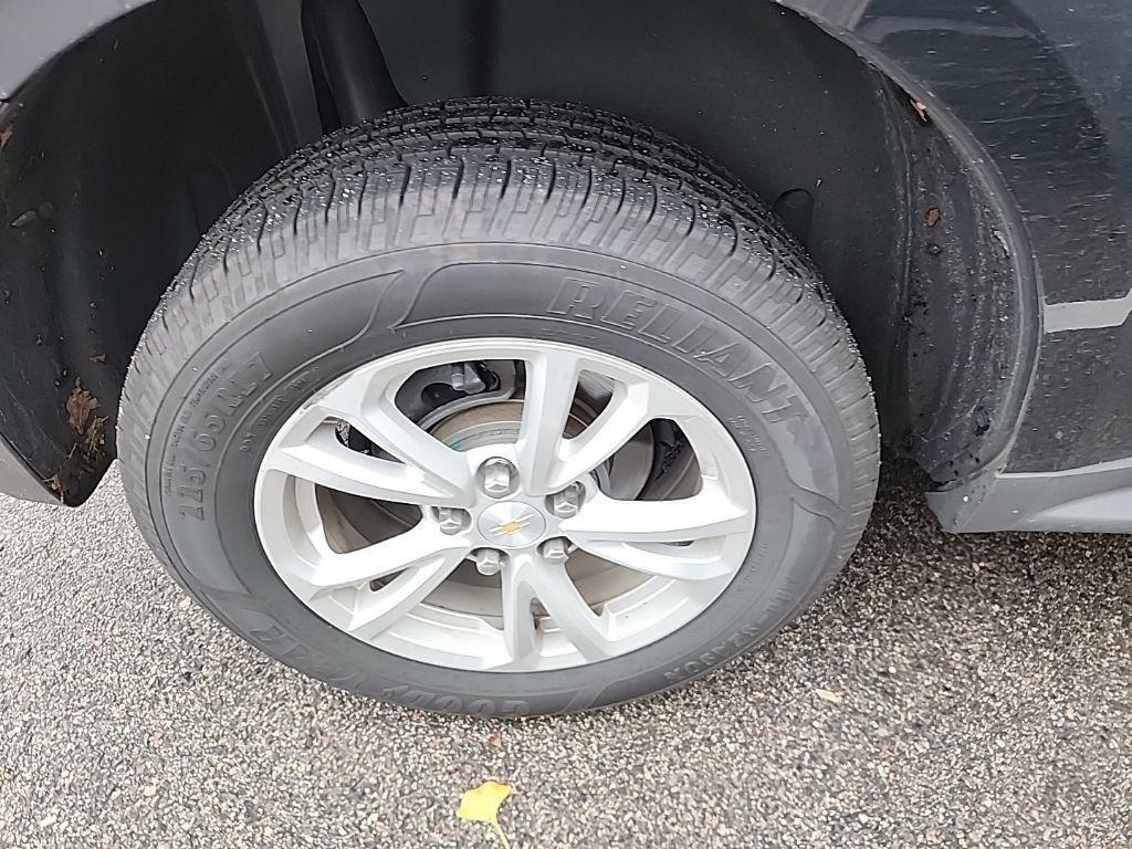 used 2016 Chevrolet Equinox car, priced at $12,000