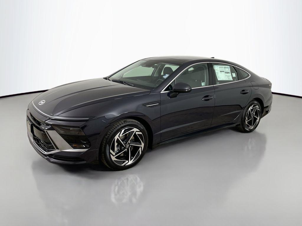 new 2025 Hyundai Sonata car, priced at $28,797