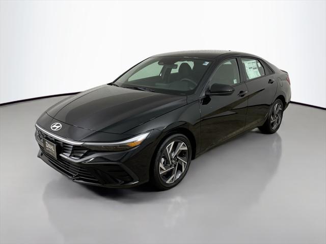 new 2025 Hyundai Elantra car, priced at $27,639
