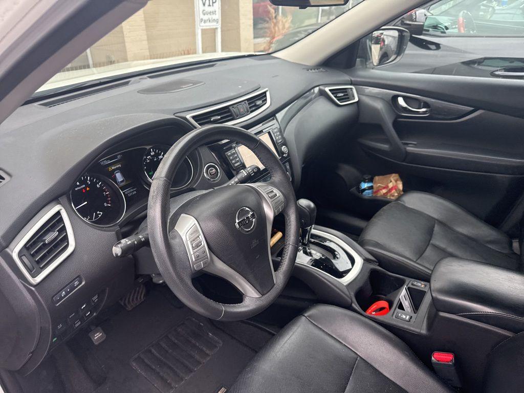 used 2016 Nissan Rogue car, priced at $12,400