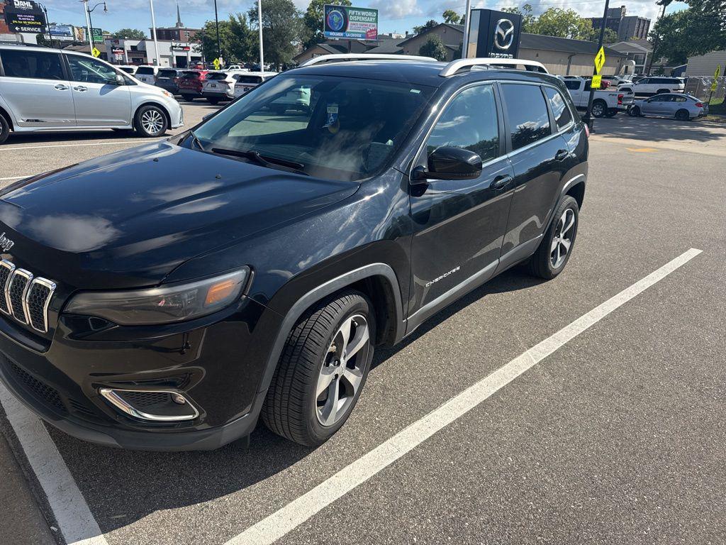 used 2019 Jeep Cherokee car, priced at $16,490