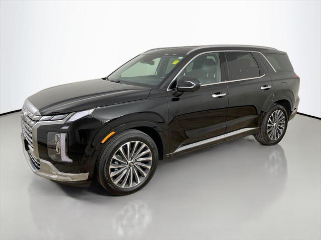 used 2024 Hyundai Palisade car, priced at $43,998