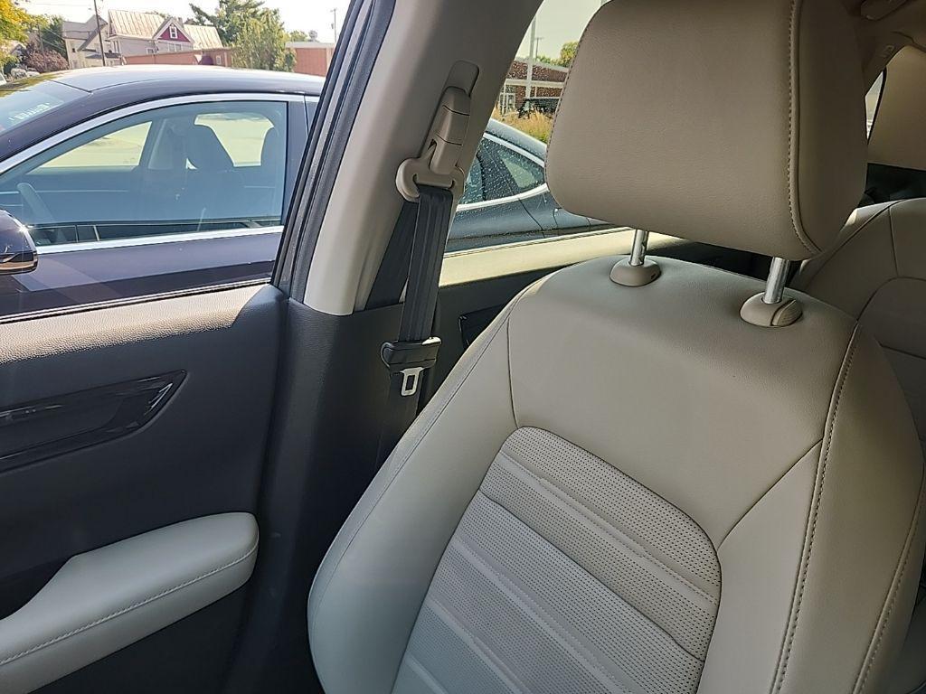 used 2023 Honda CR-V car, priced at $32,987