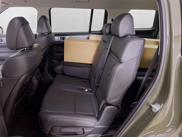 new 2025 Hyundai Santa Fe car, priced at $38,869