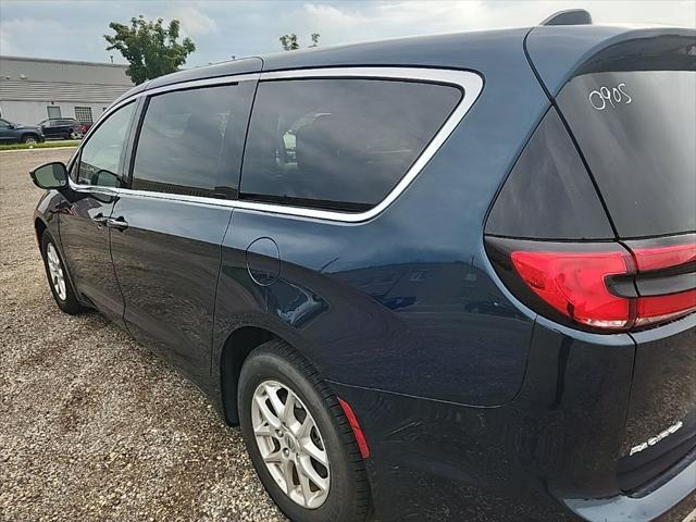 used 2023 Chrysler Pacifica car, priced at $24,990