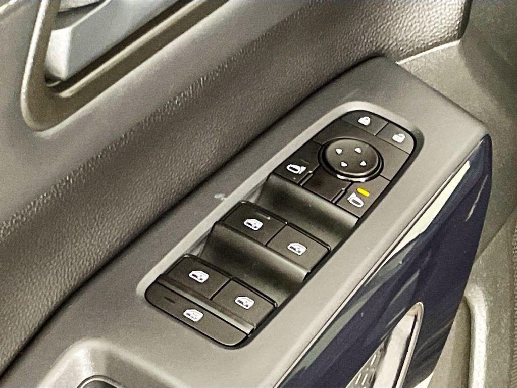 used 2025 Nissan Pathfinder car, priced at $33,500