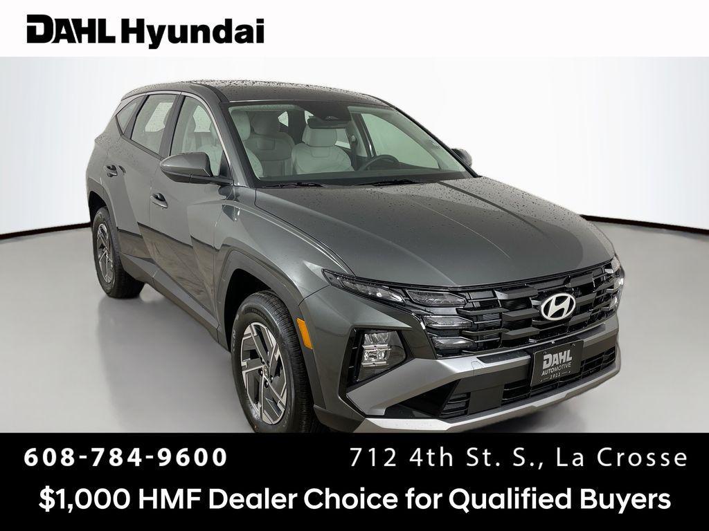 new 2026 Hyundai TUCSON Hybrid car, priced at $33,760