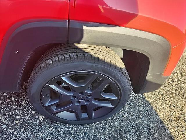 used 2022 Jeep Renegade car, priced at $19,375