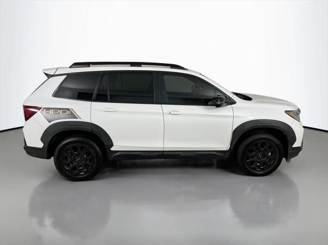 used 2022 Honda Passport car, priced at $30,792