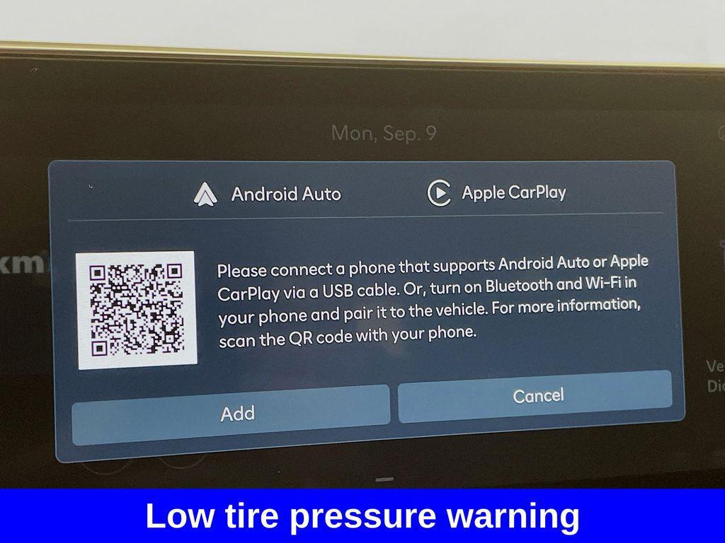 used 2025 Hyundai Santa Fe car, priced at $32,690