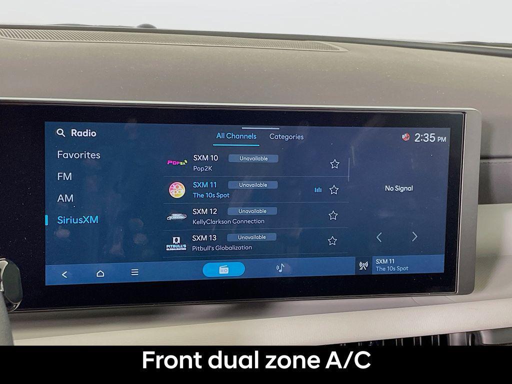 new 2025 Hyundai TUCSON Hybrid car, priced at $33,240