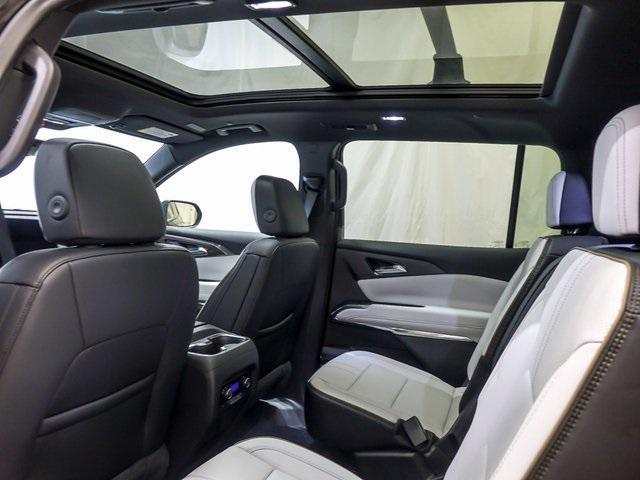 new 2025 Chevrolet Traverse car, priced at $61,399
