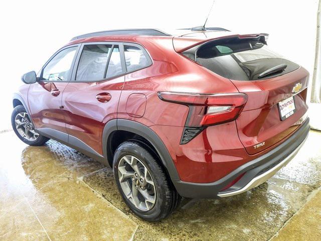 new 2025 Chevrolet Trax car, priced at $24,894