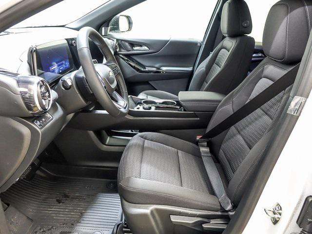 new 2026 Chevrolet Equinox car, priced at $28,897