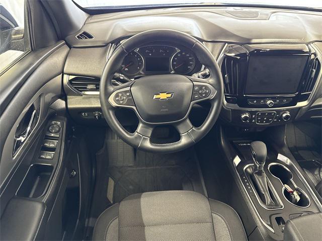 used 2023 Chevrolet Traverse car, priced at $27,561