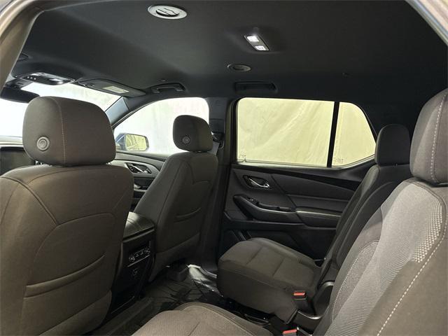 used 2023 Chevrolet Traverse car, priced at $27,561