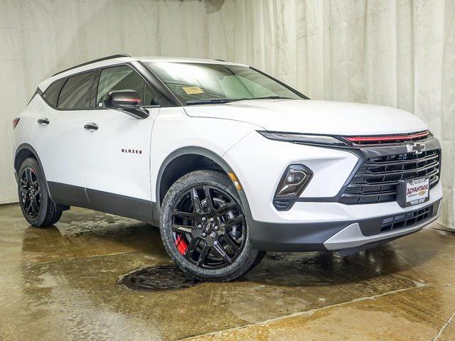 new 2025 Chevrolet Blazer car, priced at $40,571