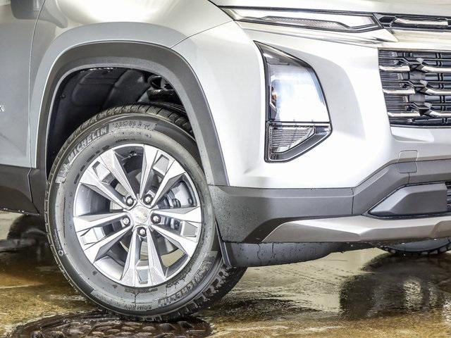 new 2026 Chevrolet Equinox car, priced at $31,990