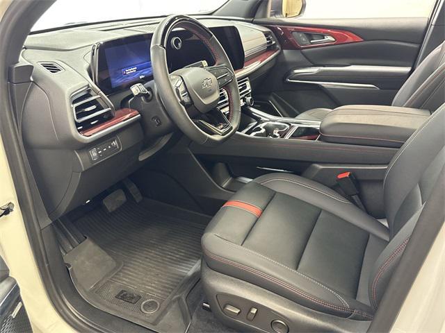 used 2024 Chevrolet Traverse car, priced at $53,353