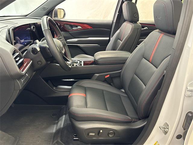 used 2024 Chevrolet Traverse car, priced at $53,353