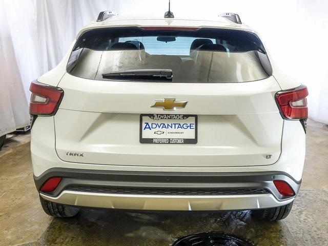 new 2025 Chevrolet Trax car, priced at $23,789