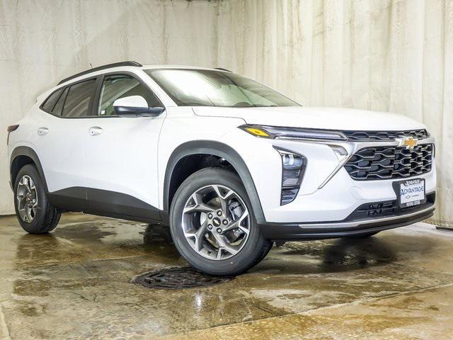 new 2025 Chevrolet Trax car, priced at $23,789