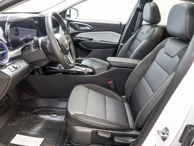 new 2025 Chevrolet Trax car, priced at $23,789