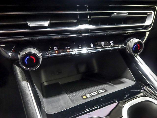 new 2026 Chevrolet Traverse car, priced at $42,195