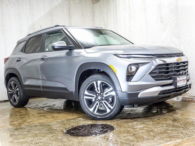 new 2025 Chevrolet TrailBlazer car, priced at $28,825