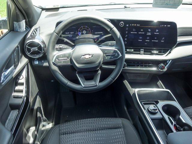 new 2026 Chevrolet Equinox car, priced at $28,798