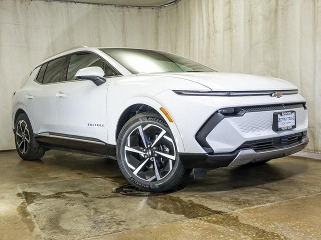 new 2025 Chevrolet Equinox EV car, priced at $33,440