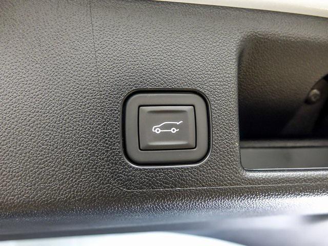 new 2025 Chevrolet Equinox EV car, priced at $33,440