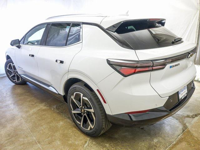new 2025 Chevrolet Equinox EV car, priced at $33,440