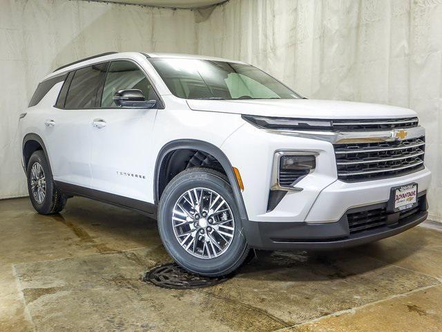 new 2024 Chevrolet Traverse car, priced at $42,320