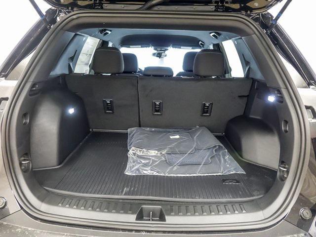 new 2026 Chevrolet Equinox car, priced at $31,335