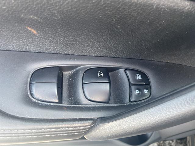 used 2022 Nissan Rogue Sport car, priced at $22,605