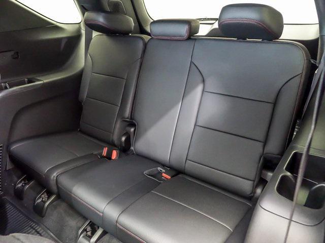 new 2025 Chevrolet Traverse car, priced at $51,660