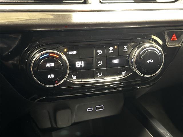 used 2025 Chevrolet Trax car, priced at $20,971