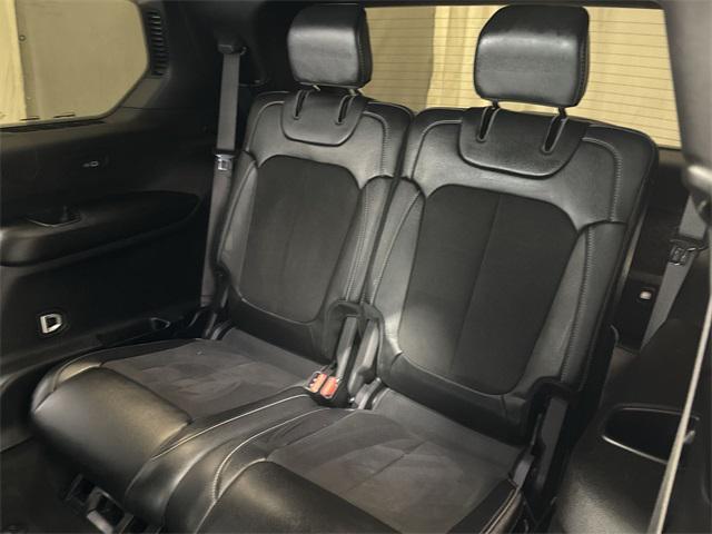 used 2024 Jeep Grand Cherokee L car, priced at $33,971