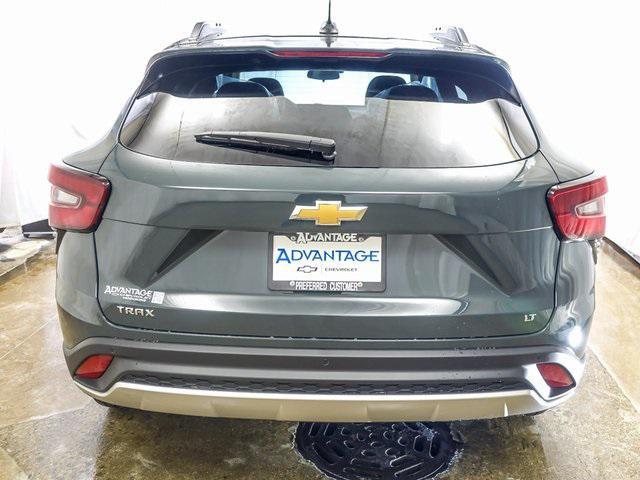 new 2025 Chevrolet Trax car, priced at $24,785