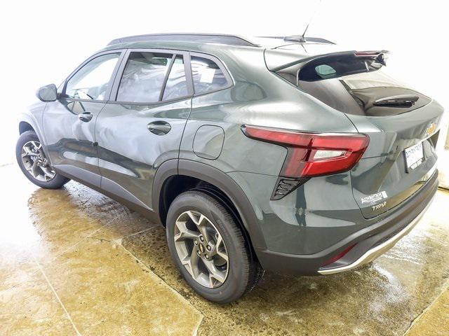 new 2025 Chevrolet Trax car, priced at $24,785